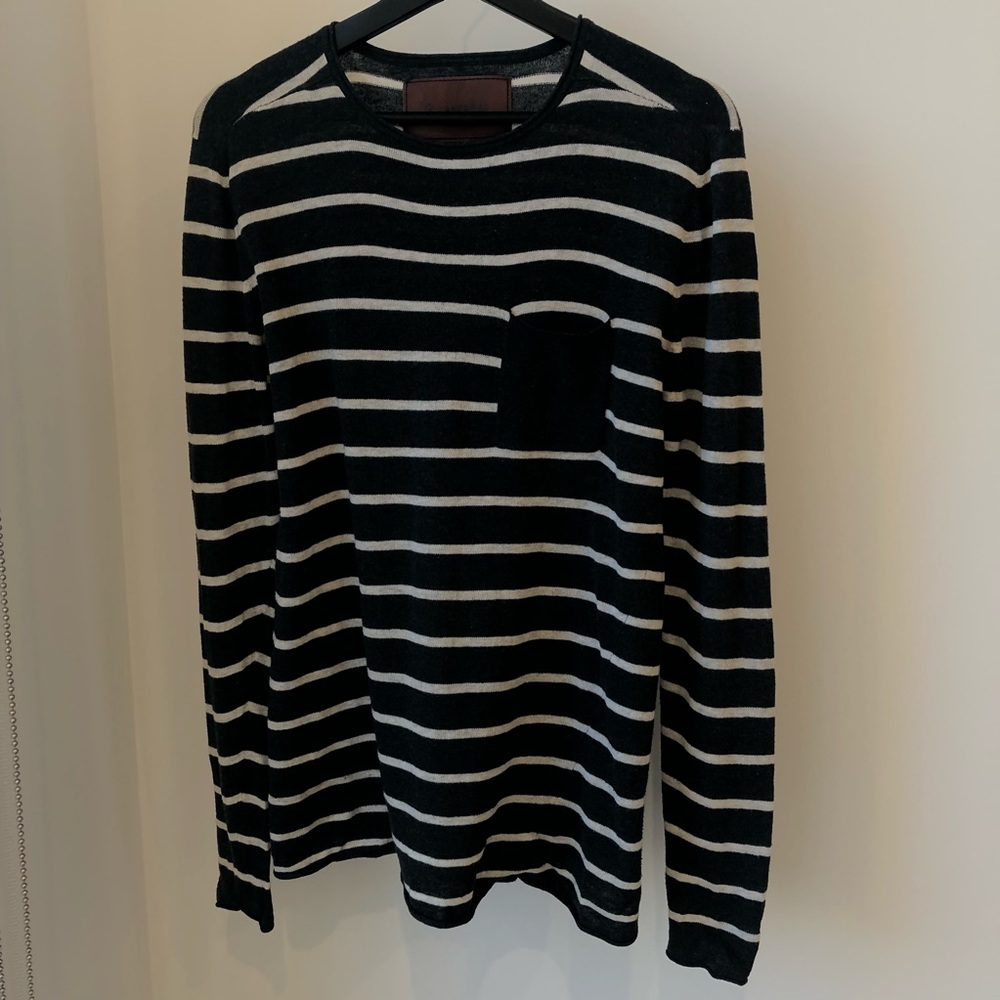 Striped Zanerobe light sweater shirt